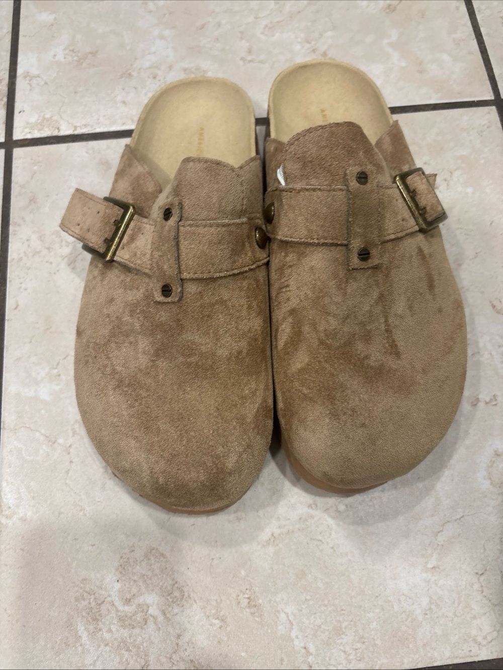 American Eagle Outfitters Suede Slip-On Clogs in Tan size 7